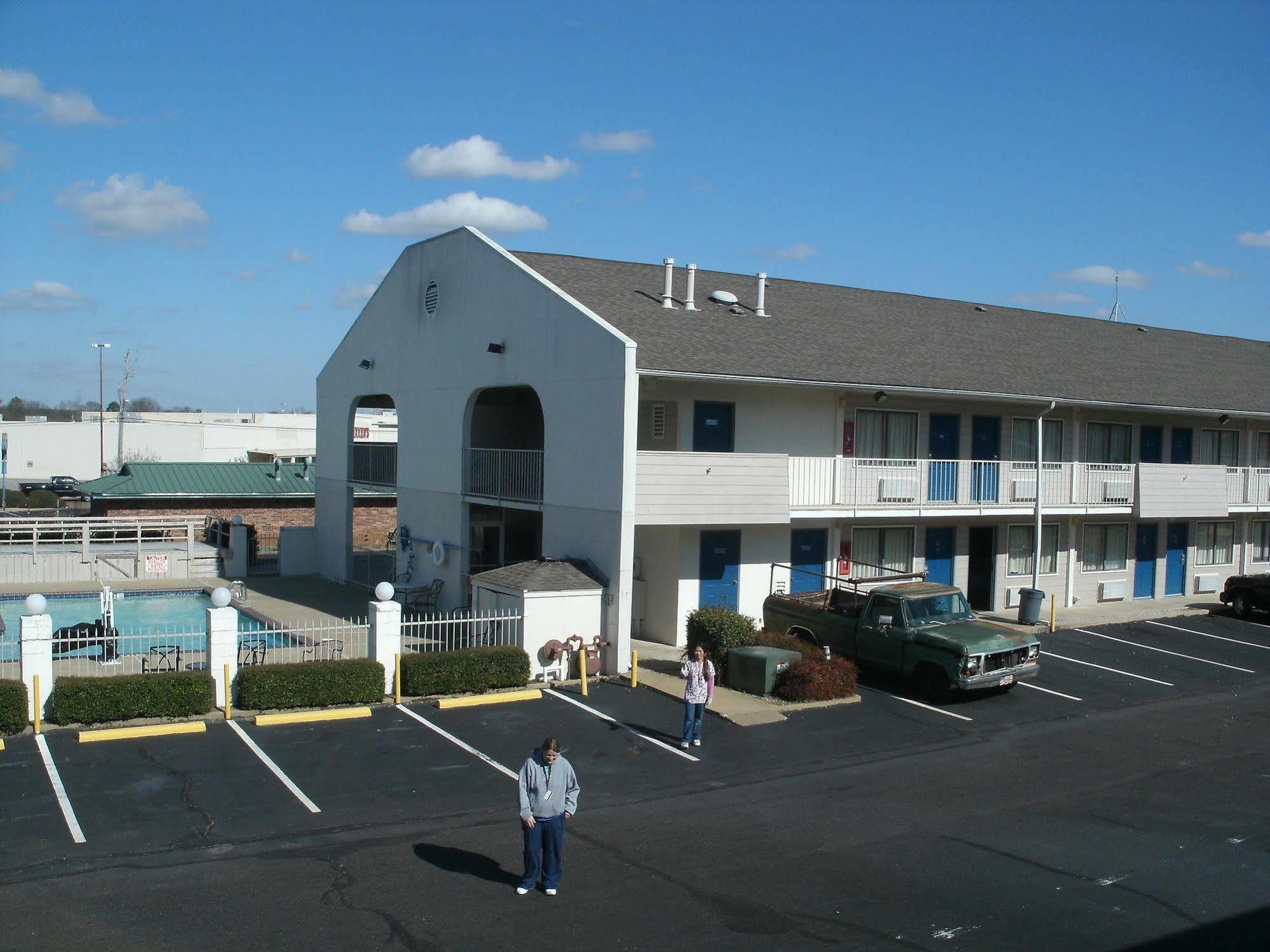 Motel 6 Millington Tn Esterno foto